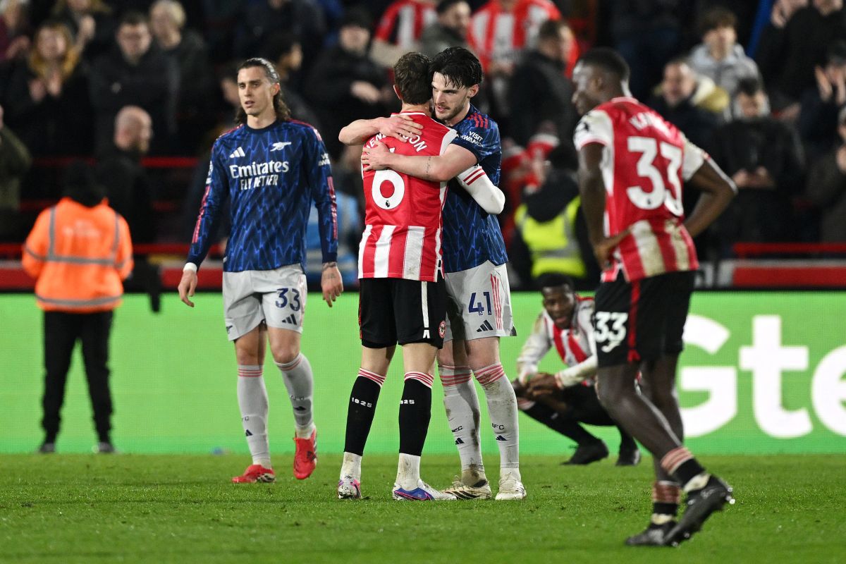 Arsenal scârțâie, City se apropie: avantajul „tunari” e tot mai subțire!