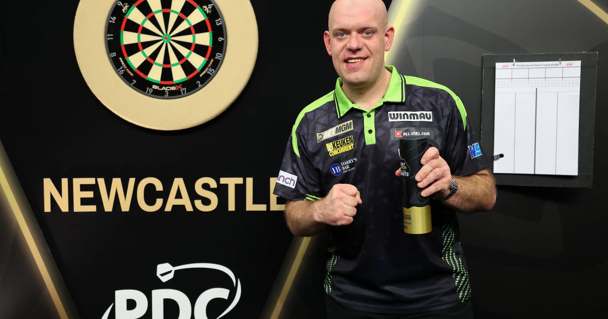 Un moment viral în Premier League Darts: Michael van Gerwen își arată emoțiile în fața camerelor Michael van Gerwen a reușit să transforme o victorie așteptată într-un moment memorabil în prima seară a sezonului 2026 al Premier League Darts