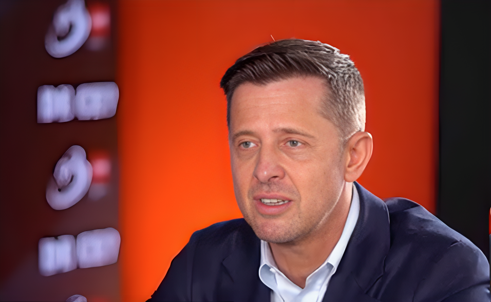 huberthumapnl-1.png - StirileCorecte