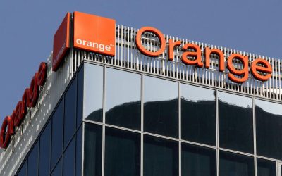 image-2023-12-30-26788921-41-cladire-orange-din-romania.jpg - StirileCorecte