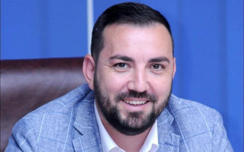 retinutidedna-e1770408775126.jpg - StirileCorecte