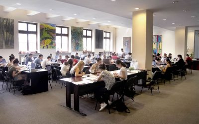 sala-lectura-paul-bran.jpg - StirileCorecte