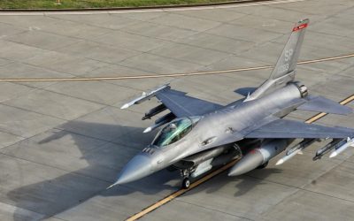 Alertă în nordul județului Tulcea: Risc de cădere a unor obiecte din spațiul aerian Locuitorii din nordul județului Tulcea au primit vineri, în jurul orei 11:20, un al doilea mesaj de alertă Ro-Alert