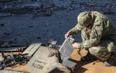 Atacuri intense pe ambele fronturi în războiul din Ucraina: victime și distrugeri Războiul dintre Rusia și Ucraina continuă să se intensifice, cu atacuri aeriene și cu drone care au loc de o parte și de alta a frontului