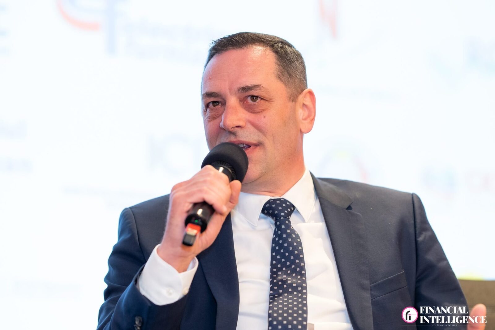 Educația digitală a cetățenilor este cea mai mare vulnerabilitate în domeniul securității cibernetice, conform directorului executiv al Direcției Executive Monitorizare și Control din cadrul Autorității Naționale pentru Administrare și Reglementare în Comunicații (ANCOM), Cristin Popa