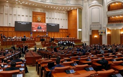 Blocaj major în Parlament: Bugetul pe 2026, amânat după ce PSD și-a văzut amendamentele respinse Dezbaterile aprinse din comisiile parlamentare pe marginea bugetului de stat pentru 2026 au culminat miercuri cu o criză majoră, după ce amendamentele PSD, menite să introducă un „pachet de solidaritate”, au fost respinse