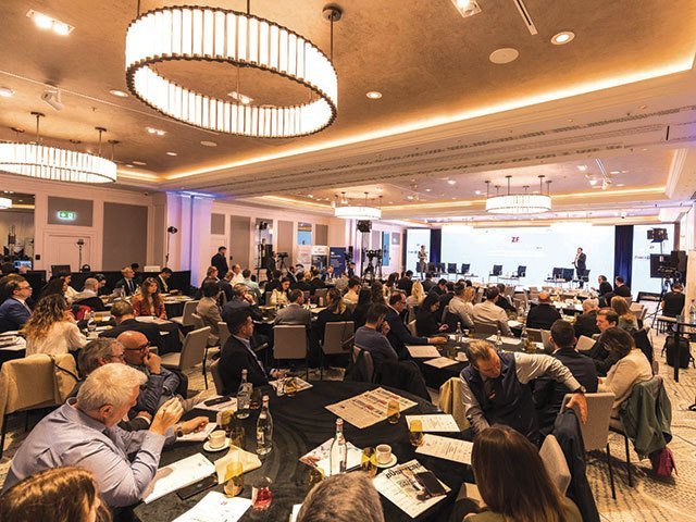 Bursa românească, la un pas de maturizare: ținta, 500.000 de investitori până în 2030 Piața de capital din România se află într-o perioadă de ascensiune, cu un număr record de investitori și randamente superioare altor piețe