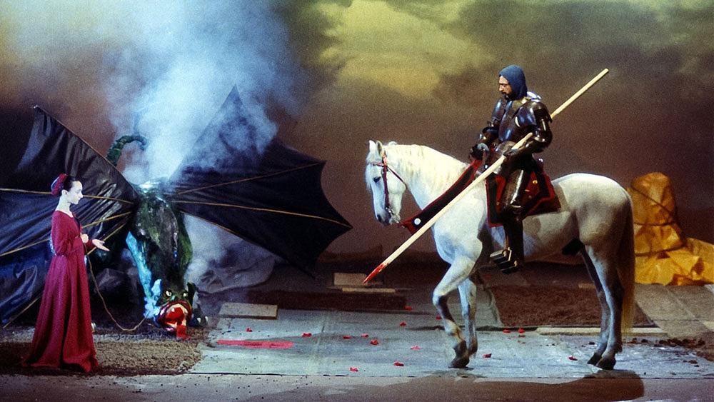 Apollo111 Cinema lansează o serie de filme curatoriată de Victor Morozov Apollo111 Cinema, spațiul cinematografic găzduit de Palatul Universul, în parteneriat cu publicația Films in Frame, dă startul programului „Small Excesses”