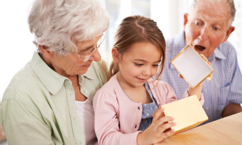 Pensia medie a trecut de 2.900 de lei, cu o creștere reală pentru prima dată din 2016 Pensia medie lunară a românilor a atins 2.936 lei în 2025, o creștere nominală de 13,8% față de anul precedent, conform datelor publicate de Institutul Național de Statistică