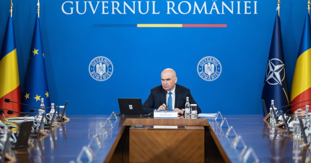 Guvernul decide prelungirea plafonării adaosului la alimente de bază, ședința la 18:00