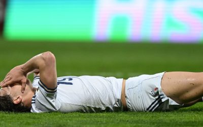 Italia ratează a treia Cupă Mondială consecutivă: Bosnia merge la turneul final Zenica, Bosnia – Italia, o echipă de legendă a fotbalului mondial, a suferit o înfrângere dramatică în fața Bosniei și Herțegovinei, ratând astfel calificarea la Cupa Mondială pentru a treia oară consecutiv