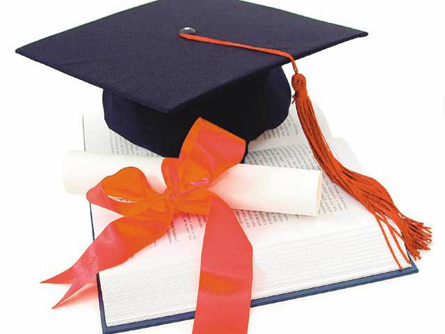 Absolvent ase din București, job în marketing