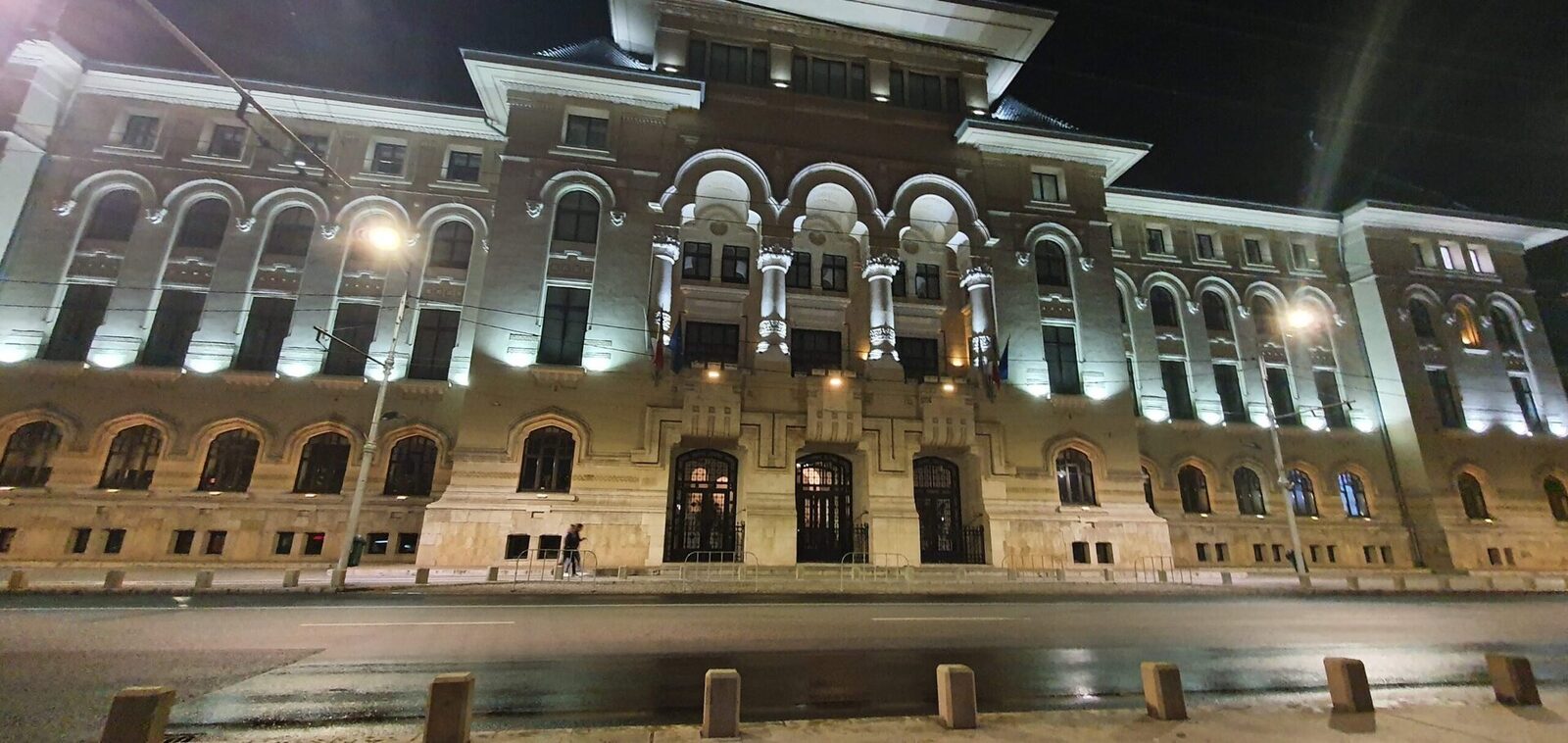 Proiectul de buget al Capitalei pentru 2026 ignoră rezultatul unui referendum din 2024 Proiectul de buget de stat pentru anul 2026, publicat cu întârziere, nu reflectă rezultatul referendumului organizat în 2024 la inițiativa fostului primar general Nicușor Dan