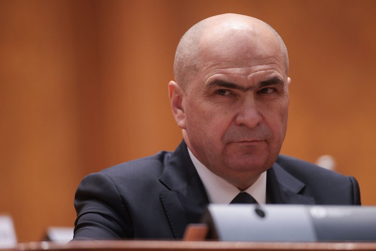 Guvernul susține măsurile contestate de Avocatul Poporului la Curtea Constituțională Premierul Ilie Bolojan a anunțat că Executivul va prezenta Curții Constituționale argumentele în apărarea celor patru măsuri din pachetul de reformă administrativă contestate de Avocatul Poporului