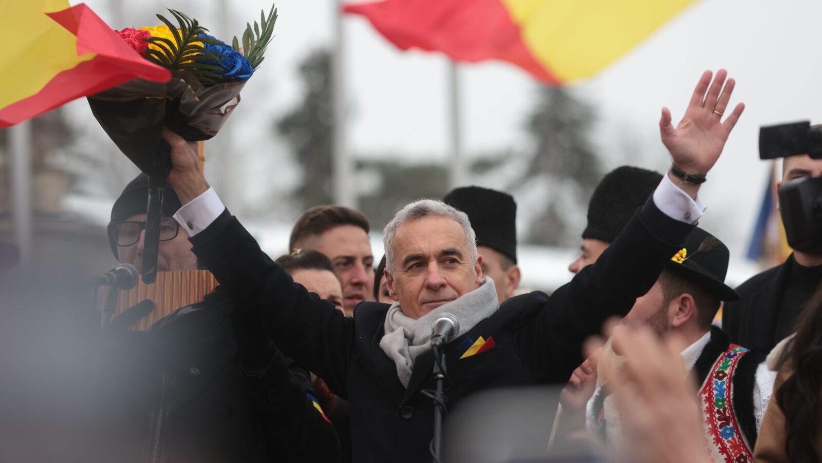 Călin Georgescu sugerează potențiale interese externe legate de scrutinul prezidențial din 2024 Fostul candidat la alegerile prezidențiale din 2024, Călin Georgescu, a stârnit o serie de speculații în urma unei recente apariții televizate