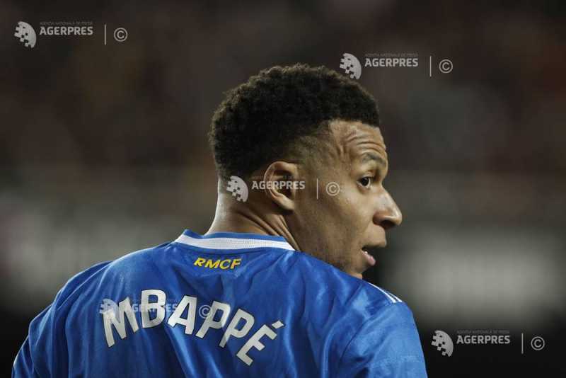 Mbappe, lăudat de antrenorul Realului: „Cel mai bun din lume” Madrid, Spania – Antrenorul echipei Real Madrid, Alvaro Arbeloa, a generat discuții aprinse înaintea returului din optimile Ligii Campionilor, numindu-l pe starul francez Kylian Mbappe drept „cel mai bun jucător din lume”