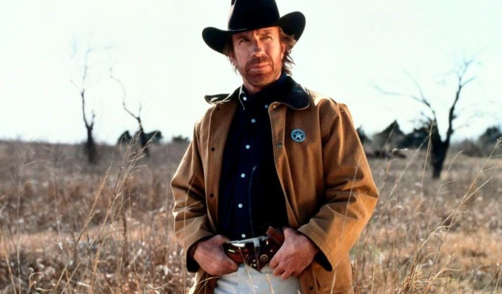 Chuck Norris, legenda filmelor de acțiune, s-a stins din viață la 86 de ani Actorul american Chuck Norris, o figură emblematică a filmelor de acțiune și un simbol global al forței și disciplinei, a murit pe 20 martie 2026, la vârsta de 86 de ani