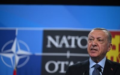 Iranul lansează o rachetă spre spațiul aerian al Turciei