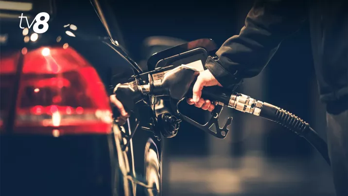 Carburanții se scumpesc vertiginos în Moldova, pe fondul crizei din Orientul Mijlociu Prețurile la benzină și motorină vor crește semnificativ în Republica Moldova în perioada 14-16 martie 2026, conform noilor tarife anunțate de Agenția Națională pentru Reglementare în Energetică (ANRE)