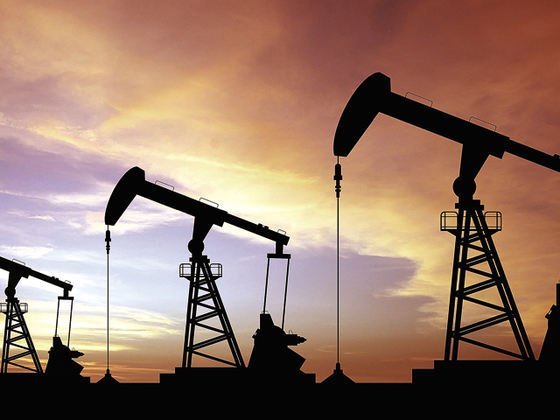 OPEC+ crește producția de petrol, pe fondul tensiunilor SUA-Iran