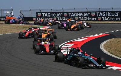 George Russell domină sprintul din China și aduce o nouă victorie pentru Mercedes George Russell (Mercedes) a câștigat cursa de Sprint din China, demonstrând încă o dată superioritatea monoposturilor Mercedes în acest început de sezon