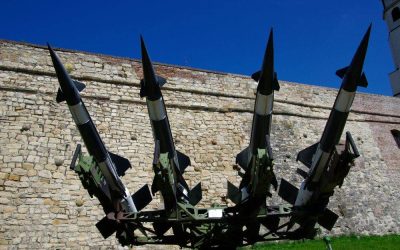 Israelul lovește instalații de producție de rachete iraniene Armata israeliană a anunțat, miercuri, că a efectuat atacuri asupra unor instalații de producție de rachete navale din Iran, controlate de Ministerul Apărării de la Teheran