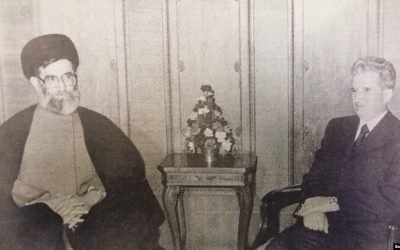 Ultima călătorie a dictatorului: Ceaușescu, între negocieri economice și revolta de la Timișoara În decembrie 1989, în timp ce pe străzile Timișoarei gloanțele forțelor de represiune curmau vieți, Nicolae Ceaușescu se afla în Iran, angajat într-o ultimă încercare de a-și salva regimul