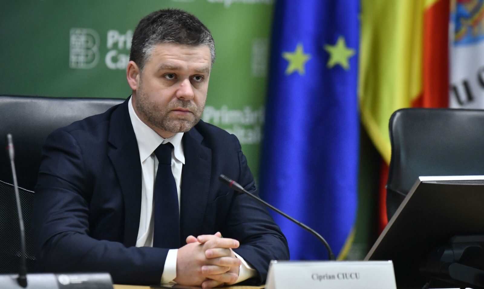Ciucu cere primăriilor de sector o radiografie a nevoilor financiare pentru 2026 Primarul general al Capitalei, Ciprian Ciucu, a primit mandat de la Consiliul General al Municipiului București (CGMB) să solicite primarilor de sector o evaluare a necesităților financiare pentru anul 2026