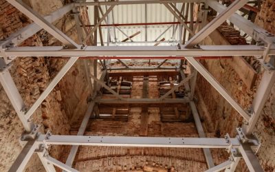 Lucrările de punere în siguranță a Hanului Solacolu au fost finalizate; urmează consolidarea și reabilitarea Lucrările de punere în siguranță a Hanului Solacolu, un monument istoric din București, au fost finalizate recent