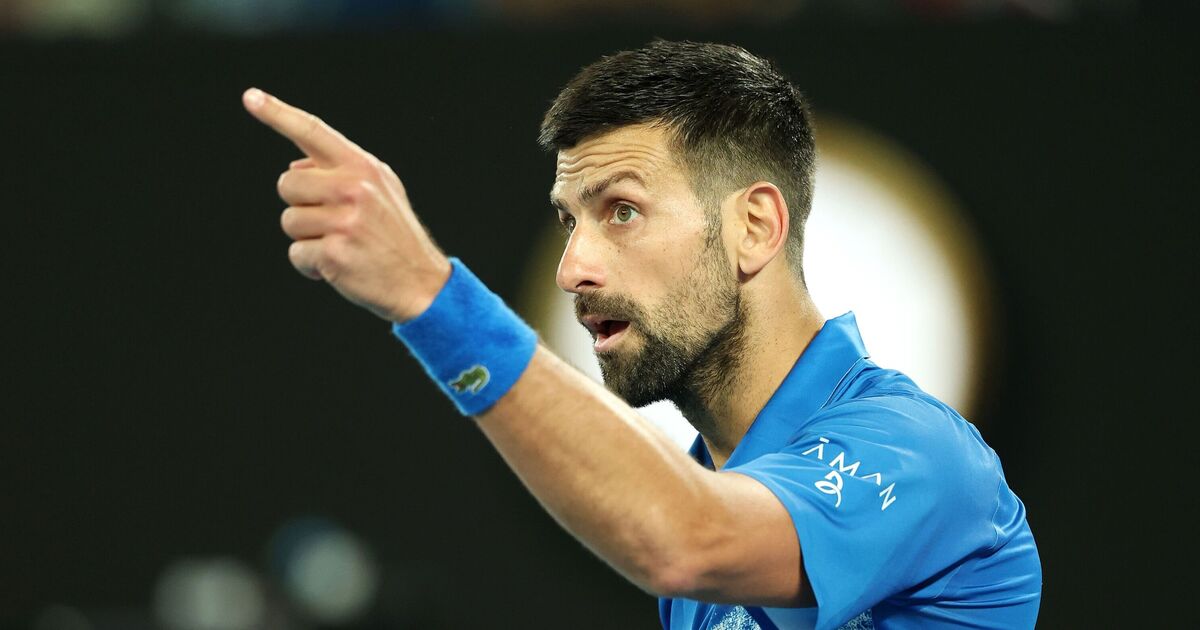 Djokovic, gest controversat după o victorie, stârnește reacții internaționale din cauza Kosovo Novak Djokovic, jucătorul de tenis sârb, a provocat un val de reacții internaționale după ce și-a exprimat public suportul pentru Serbia în legătură cu tensiunile din Kosovo, imediat după o victorie în seturi directe