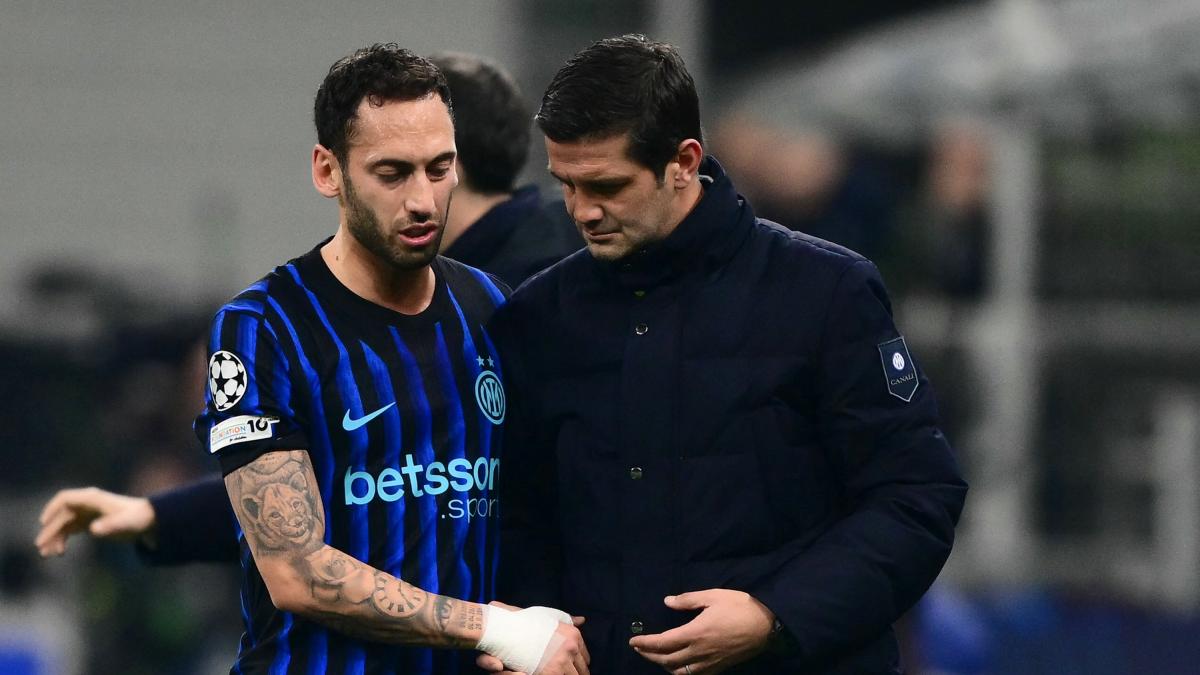 Inter joacă în cupele italiene cu o echipă schimbată; Calhanoglu revine Milano, 3 martie 2026 – Inter se pregătește pentru prima manșă a semifinalei Cupei Italiei împotriva echipei Como, cu o echipă considerabil diferită față de cea care a învins Genoa în campionat