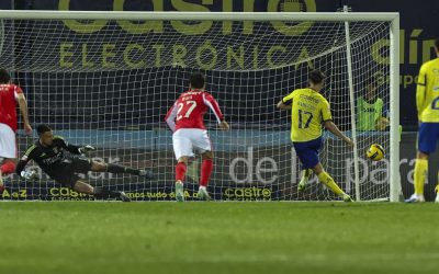 Salonul s-a deschis, dar… frizerul a ratat punctele esențiale? Scandal la ușa salonului!