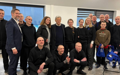 SUA ridică sancțiunile impuse Belarusului după eliberarea deținuților politici Statele Unite au relaxat o serie de sancțiuni impuse Belarusului, ca urmare a eliberării unui număr semnificativ de prizonieri, inclusiv a unor deținuți politici de marcă