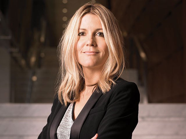 JTI investește 300 de milioane de euro într-o fabrică nouă în România Producătorul de țigarete JTI, companie deținută de japonezi, va investi 300 de milioane de euro într-o fabrică nouă în Ștefănești de Jos, județul Ilfov