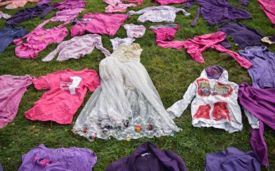 Noi reglementări pentru importul de bunuri second-hand: România, țara „fără gunoi” Diana Buzoianu, o personalitate publică, a anunțat vineri, pe Facebook, o serie de măsuri menite să stopeze importul ilegal de deșeuri sub masca produselor second-hand