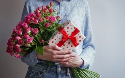 Ziua Femeii: Ghidul cadourilor perfecte pentru 8 martie 2026 8 martie 2026 reprezintă o ocazie specială de a celebra feminitatea, de a mulțumi femeilor importante din viața noastră și de a le arăta aprecierea