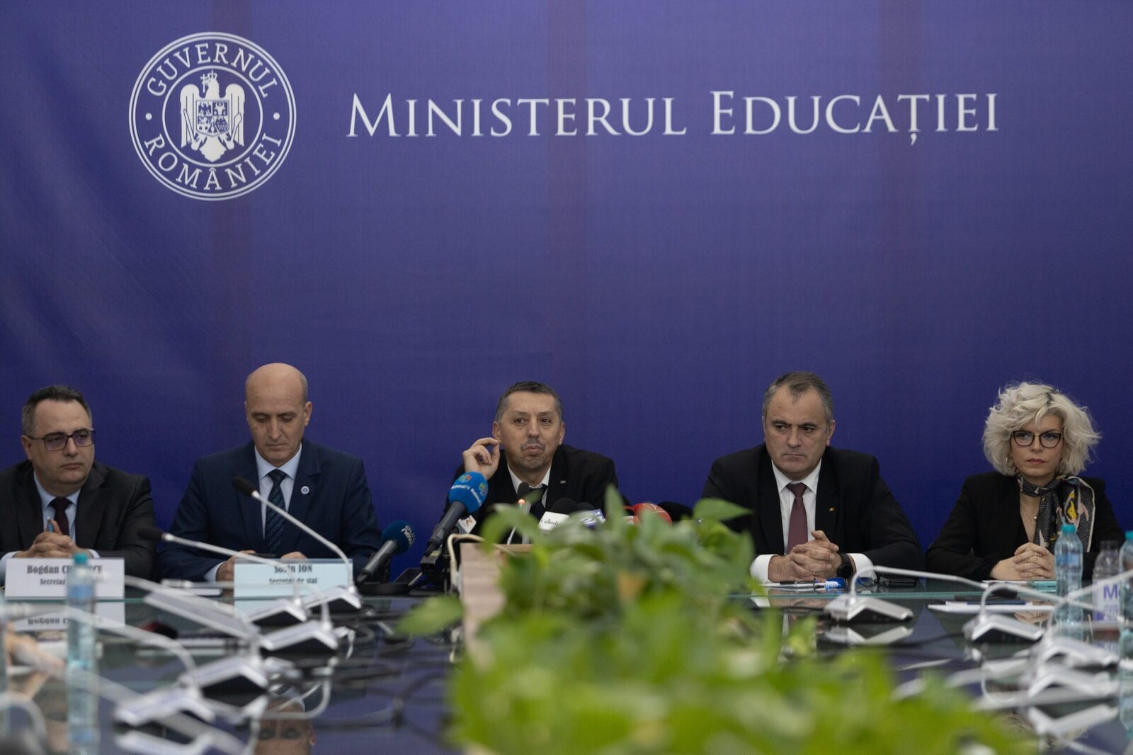 Ioana Lazăr preia controlul financiar al Ministerului Educației după o perioadă de interimat prelungit Secretarul General Adjunct al Ministerului Educației, Ioana Lazăr, devine principalul coordonator de credite și reprezentant legal al instituției
