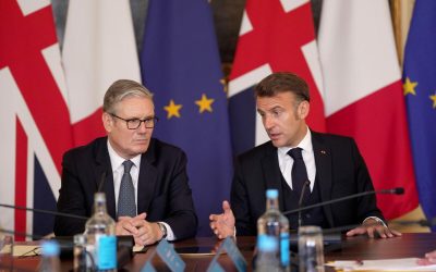 Franța intervine militar pentru a proteja bazele britanice, pe fondul îngrijorărilor privind capacitatea de apărare a Marii Britanii Franța a decis să-și mobilizeze forțele armate pentru a asigura securitatea bazelor militare britanice, stârnind semne de întrebare cu privire la capacitatea de apărare a Marii Britanii