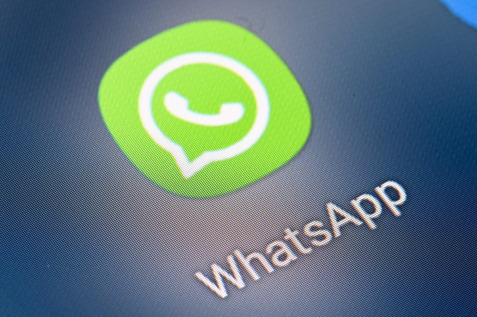 WhatsApp se pregătește să introducă un abonament cu funcții de personalizare WhatsApp, platforma de mesagerie deținută de Meta, pare să se pregătească să lanseze un abonament opțional pentru utilizatori, conform informațiilor obținute de la surse specializate în noutățile aferente aplicației