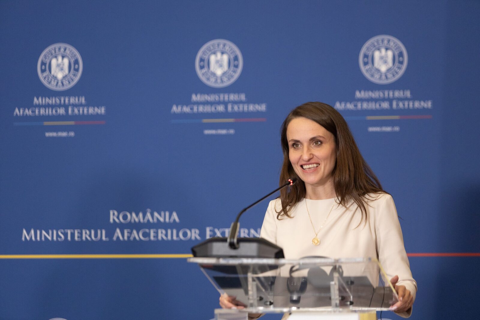 Criza în regiune: MAE monitorizează situația cetățenilor români Bucureștiul monitorizează atent situația din regiune, după escaladarea tensiunilor și în urma atacurilor cu rachete