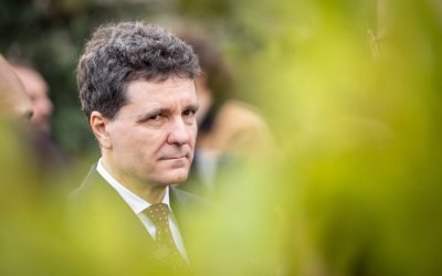 Nicușor Dan merge la Varșovia pentru discuții privind securitatea europeană Președintele României, Nicușor Dan, va efectua joi, 5 martie 2026, o vizită oficială la Varșovia, unde se va întâlni cu omologul său polonez, Karol Nawrocki, și cu premierul Donald Tusk