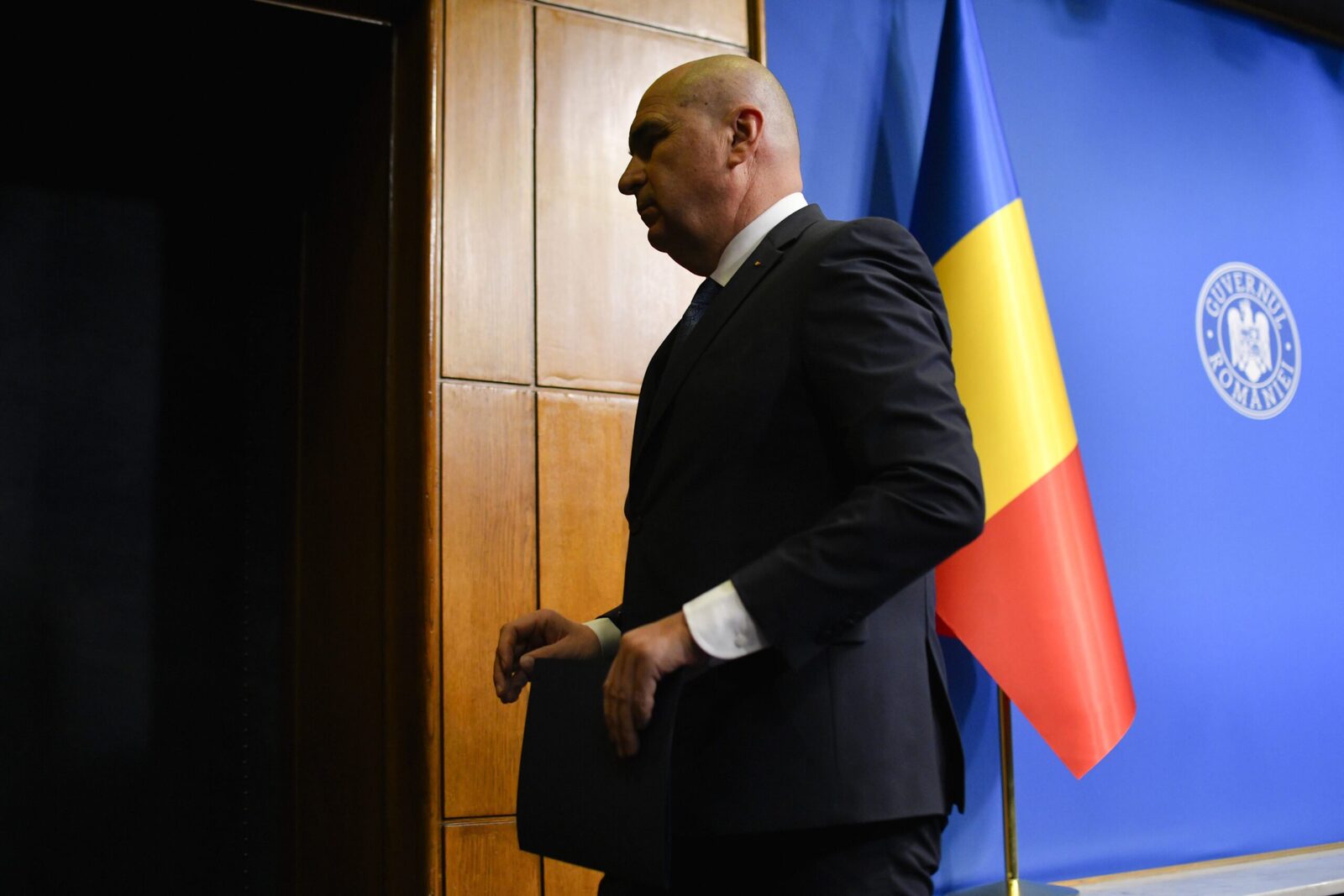 PNL pregătește bugetul final și planul de evacuare, Bolojan: Bugetul e gata 99%