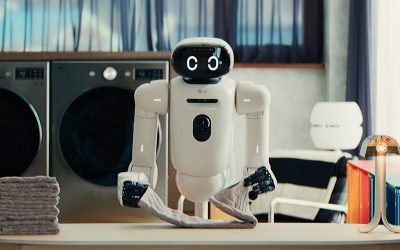 Roboții și paradoxul plierii hainelor: o provocare pentru inteligența artificială Roboții pot executa sarcini extrem de complexe, cum ar fi calculul avansat sau interpretarea unor cantități mari de date, dar se confruntă cu dificultăți în efectuarea unor activități elementare, precum plierea hainelor