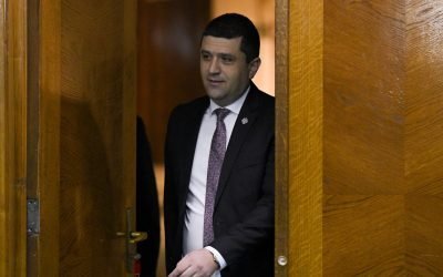 Ministrul Apărării, Radu Miruță, a fost membru PSD: Documentul care infirmă USR Un document intrat în posesia unei publicații de știri confirmă faptul că actualul ministru al Apărării, Radu Miruță, a fost membru al Partidului Social Democrat (PSD)