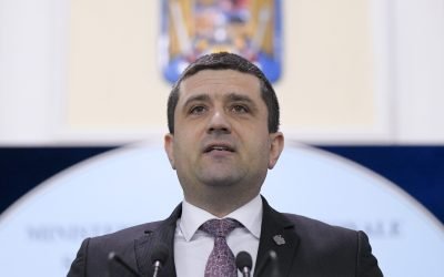 România și Ucraina explorează producția comună de drone, cu accent pe transferul tehnologic Ministrul Apărării Naționale, Mircia Miruță, și omologii săi ucraineni au discutat despre posibilitățile de colaborare în domeniul apărării, în special în ceea ce privește producția de drone