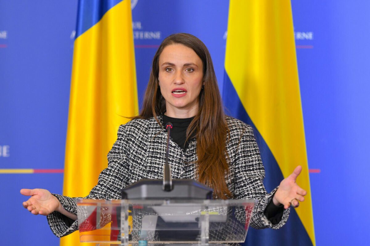 România convoacă ambasadorul Iranului pe fondul tensiunilor din Orientul Mijlociu Ministerul Afacerilor Externe (MAE) a convocat marți, 3 martie 2026, însărcinatul cu afaceri a.i