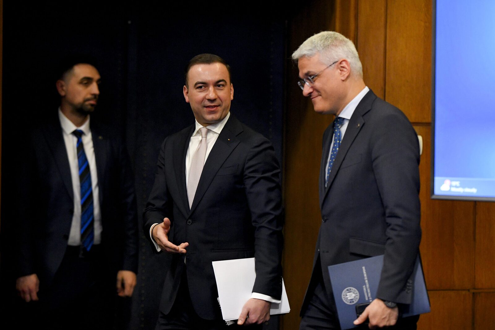 Astăzi: O zi bună pentru România? Un optimism temperat