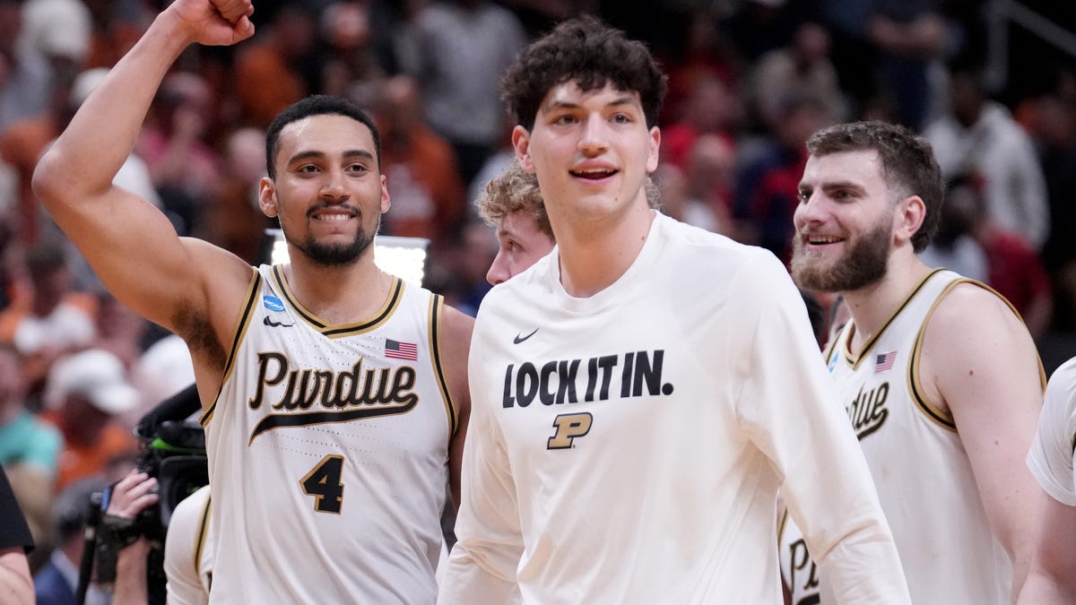 Purdue Boilermakers, pe muchie de cuțit în „March Madness”: Victorie dramatică în fața Texas Longhorns Seara trecută, fanii baschetului universitar american au avut parte de un spectacol pe cinste, în cadrul turneului „March Madness”
