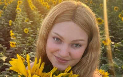 A murit Andreea, tânăra pentru care românii au donat 2,3 milioane de dolari. Lupta cu cancerul a durat 11 ani