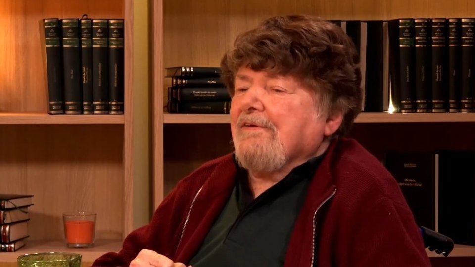 A murit compozitorul Zsolt Kerestély, autorul unor șlagăre memorabile Compozitorul Zsolt Kerestély, autorul a peste 700 de piese muzicale, multe dintre ele devenind șlagăre emblematice ale muzicii românești, a încetat din viață